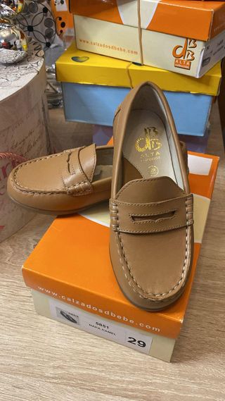 Zapatos niño Calzados de Bebe marrones talla 31