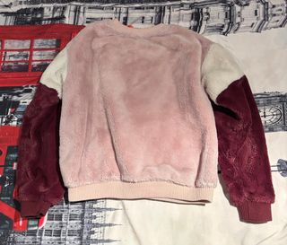 Jersey suave rosa y morado