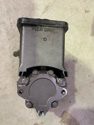 Bomba hidráulica BMW M57 306d1