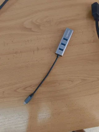 Adaptador USB-C a Ethernet Zeskit
