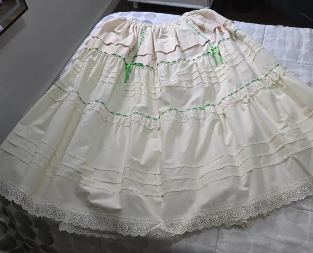 Traje Regional Alicantina/Fallera Verde