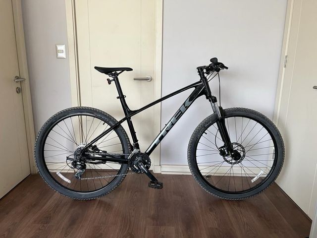 Bicicleta Trek Marlin 5 Gen 3, aro 29, XL