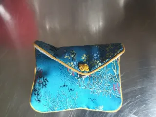 Noce intagliata, arte cinese. Hédiao