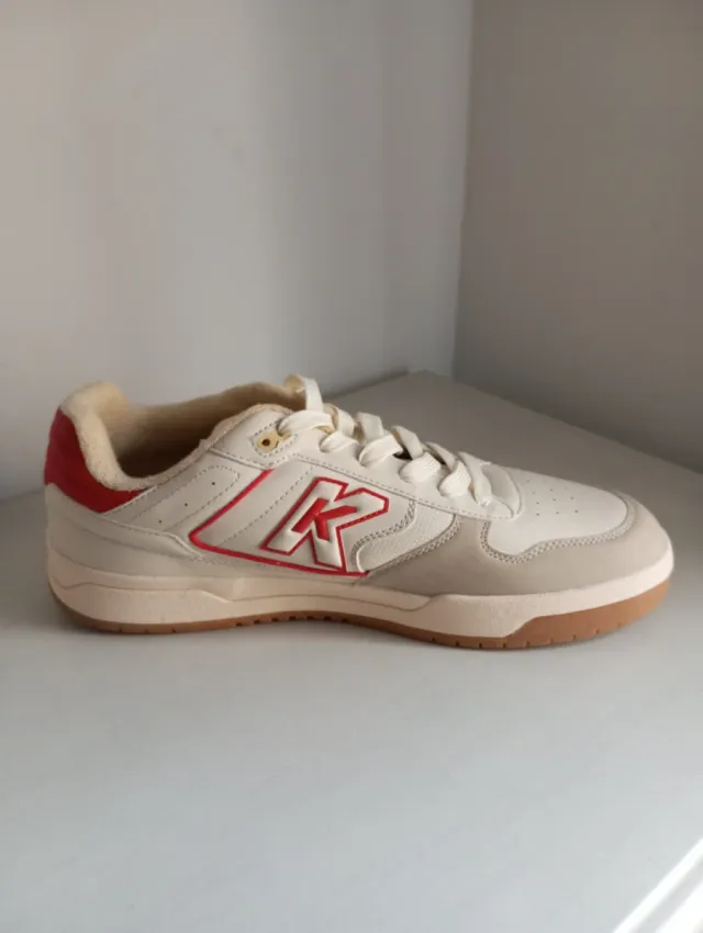 Zapatillas Kelme by Lefties Blancas y Rojas