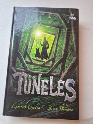 Túneles (Tunnels) (Spanish Edition)
