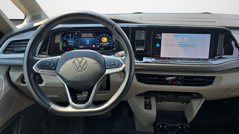 Volkswagen Multivan 2022, foto 17