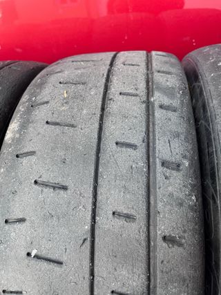 Neumáticos Pirelli RA7C 18