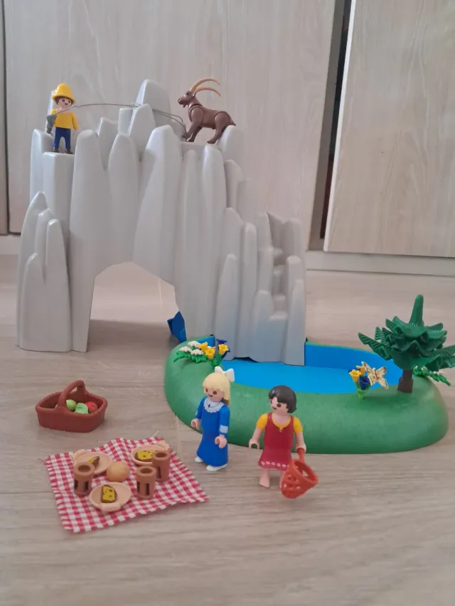 Playmobil Heidi Montaña y Lago