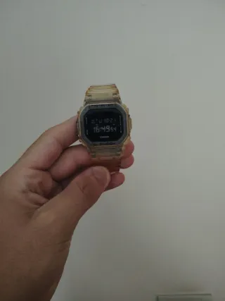 Reloj G-Shock Deportivo Acuático Transparente