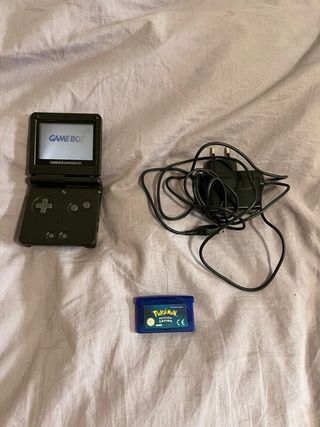 Pack Game Boy Advance SP + Pokémon Zafiro
