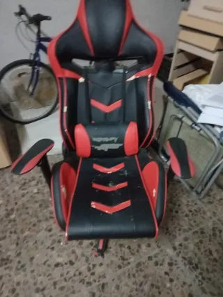 Sillón Gaming Negro y Rojo
