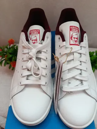 Zapatillas Adidas Stan Smith Blancas y Rojas