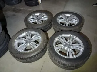 Llantas Audi Q3 7x17 Aluminio