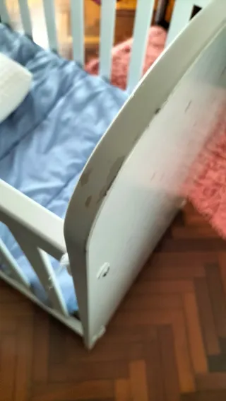 Cuna y armario cambiador bañera Micuna