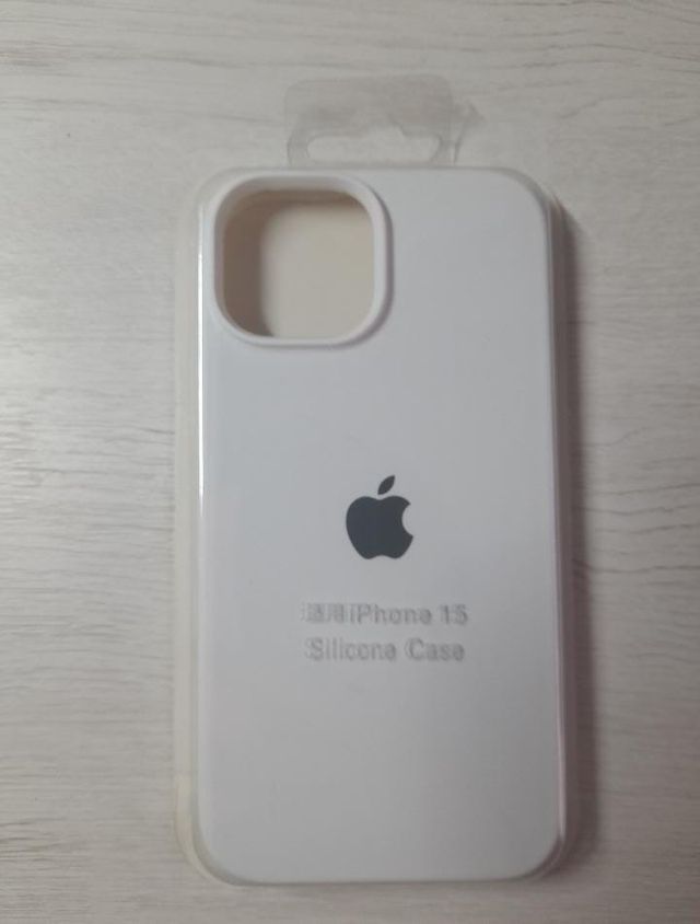 Funda iPhone 15 Apple Silicona Blanca