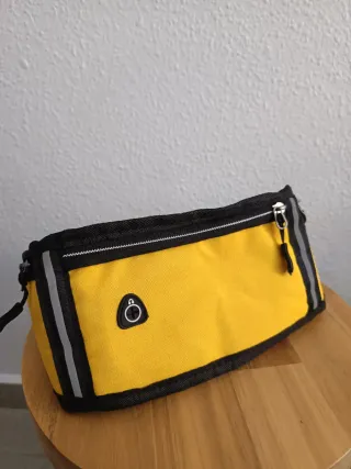 Riñonera deportiva reflectante, urge venderla hoy