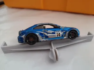 Hot Wheels Mercedes AMG CLK DTM