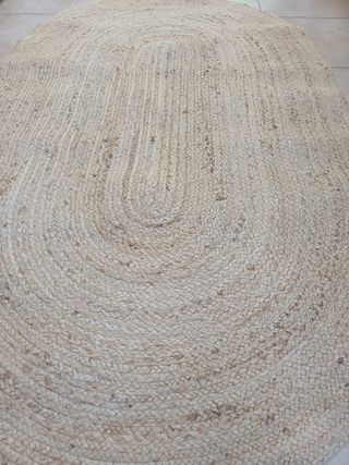 Tappeto ovale in juta beige