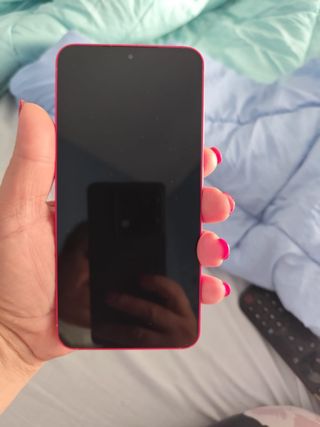 Samsung S25 Rojo precio algo negociable 
