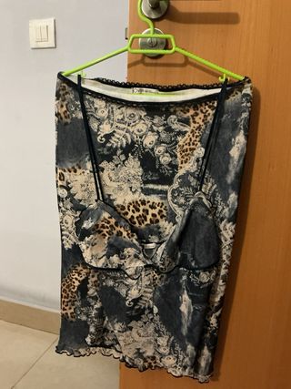 Conjunto Top y Falda Beige y Negro