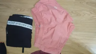 Set abbigliamento sportivo (leggi l'annuncio per favore)