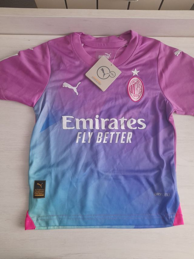 Equipación AC Milan Niño Talla 16