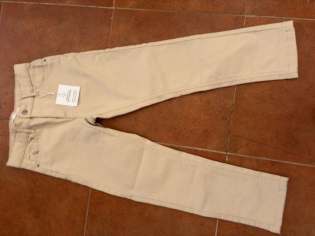 Pantalón niño vaquero crudo sin estrenar