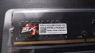 Memoria RAM RZX DDR4 16GB 3200MHz