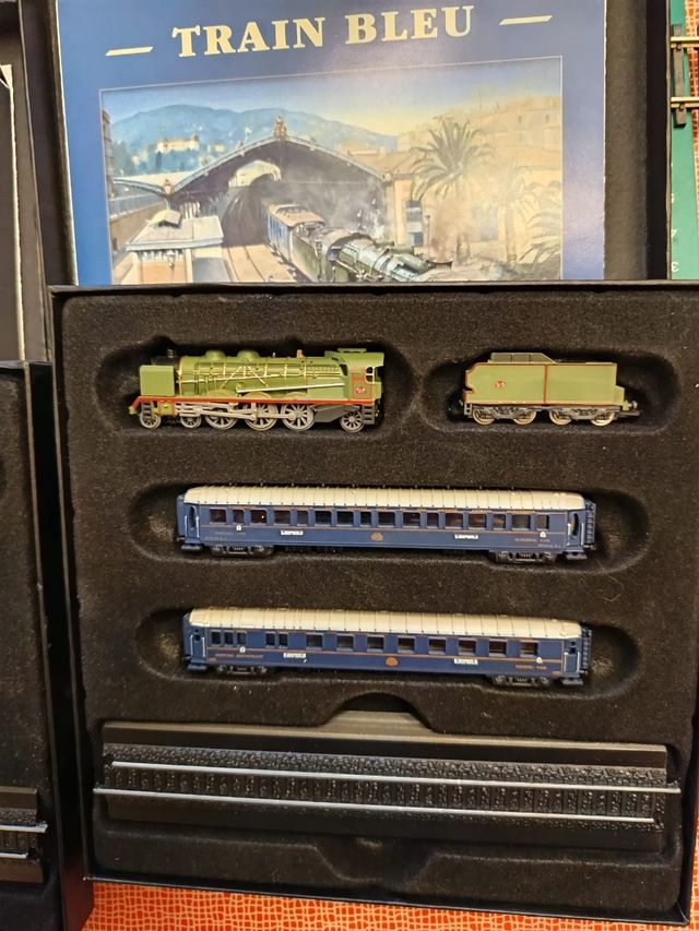 Set di 5 treni in scala 1/200 Z