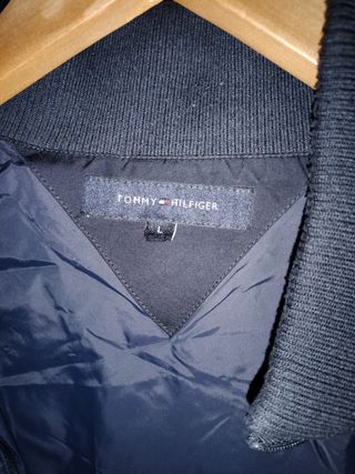 Chaqueta Tommy Hilfiger Negra Talla L