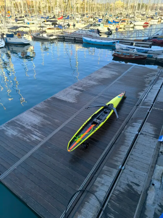 Bote de remo de mar Rubenetti R11 Carbono.
