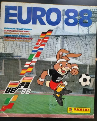 Álbum cromos fútbol Euro 88 - 98% completo