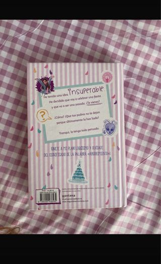 un desastre de cumpleaños y la puerta magica 