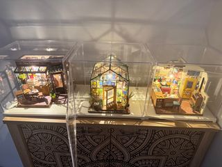 Miniatura Rolife Tipsy Restaurant y Flower House