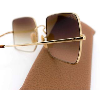 Gafas Ray-Ban Cuadradas Doradas Mujer
