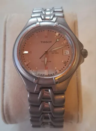 Reloj Tissot Titanium Movimiento Suizo ETA