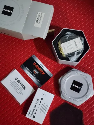 G-Shock GMD-S6900SM-9ER Dorado