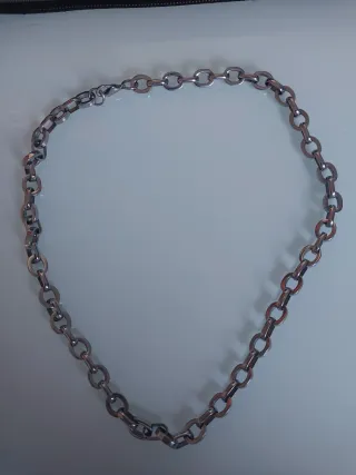 Collane, bracciali e ciondoli in argento inossidabile