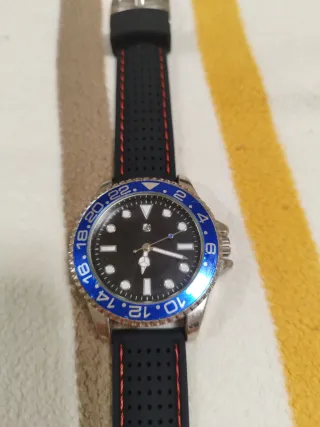 Reloj Negro y Azul