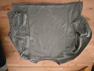 Maglietta donna verde oliva con maniche