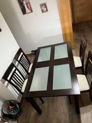 Mesa comedor madera y cristal + 4 sillas