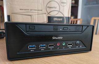 Mini PC Shuttle XPC XH110