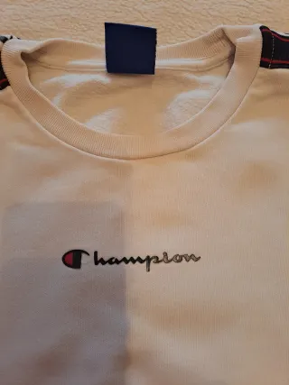 Sudadera Champion beis con logo