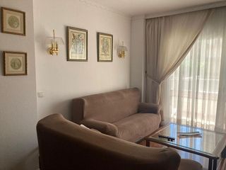 Piso en alquiler en Playamar en Torremolinos