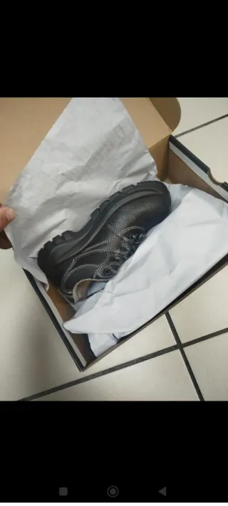 Zapatos de seguridad nuevos Talla 37