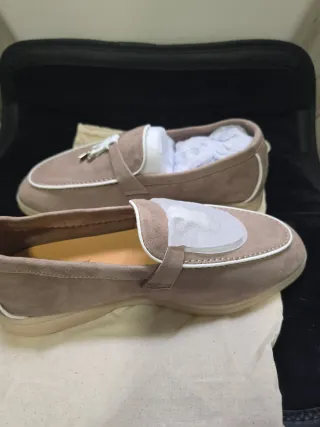 Mocasines Loro Piana Beige/Blanco