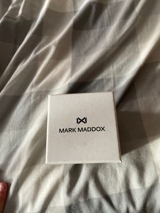 Reloj Mark Maddox Azul y Plateado sin usar