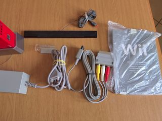 Nintendo Wii Rossa - Edizione Anniversario