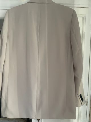 Americana beige mujer