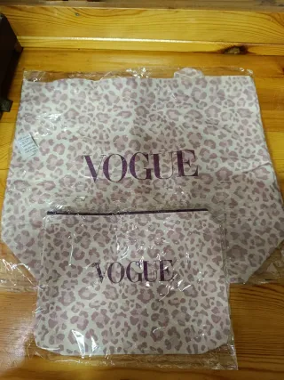 Bolso y neceser Vogue estampado leopardo